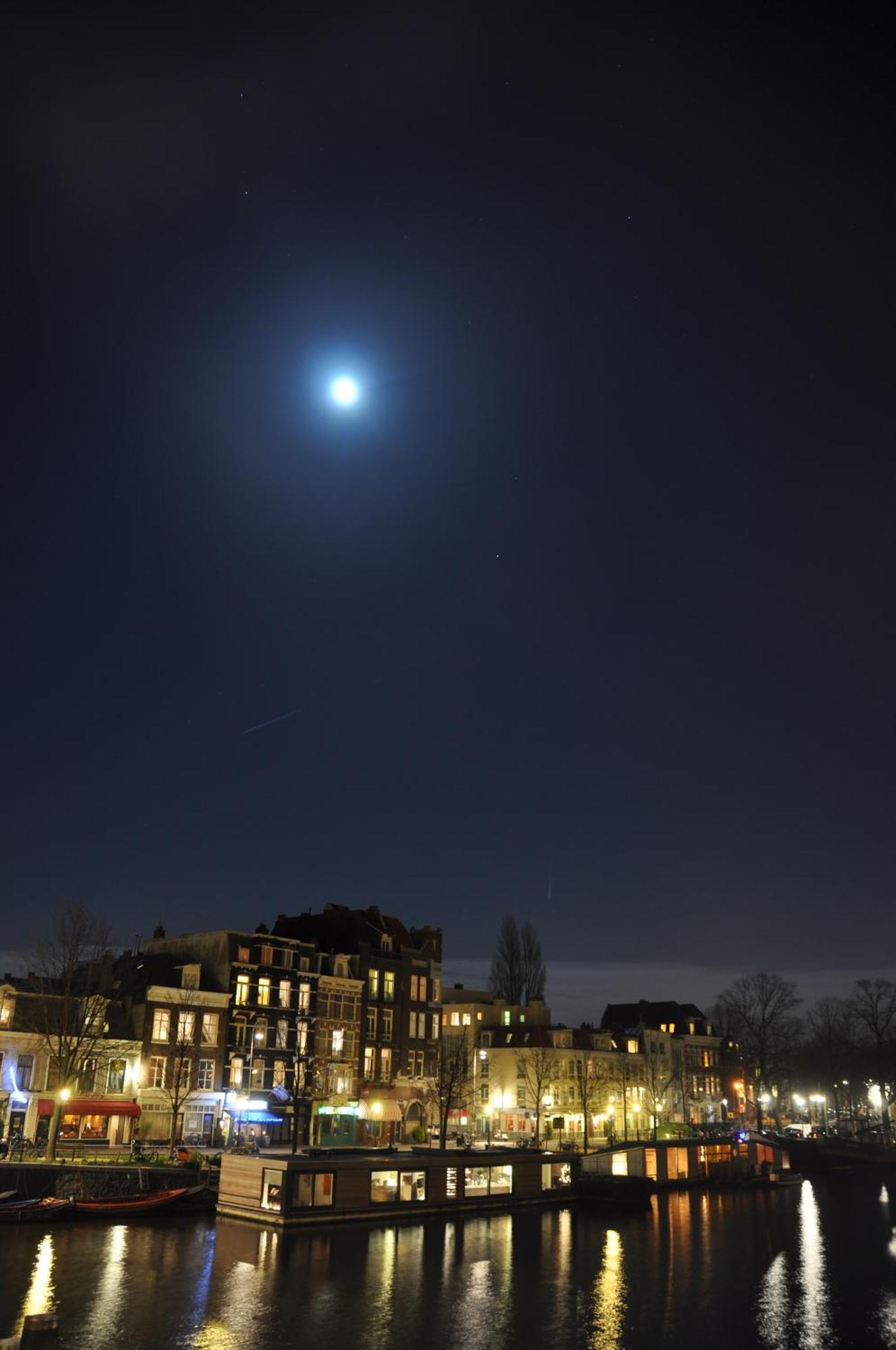 Gasthuis Houseboat Ark Amstel Amsterdam