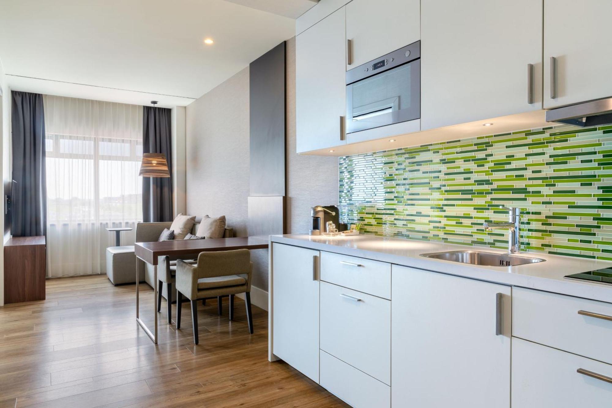 Element Hotel