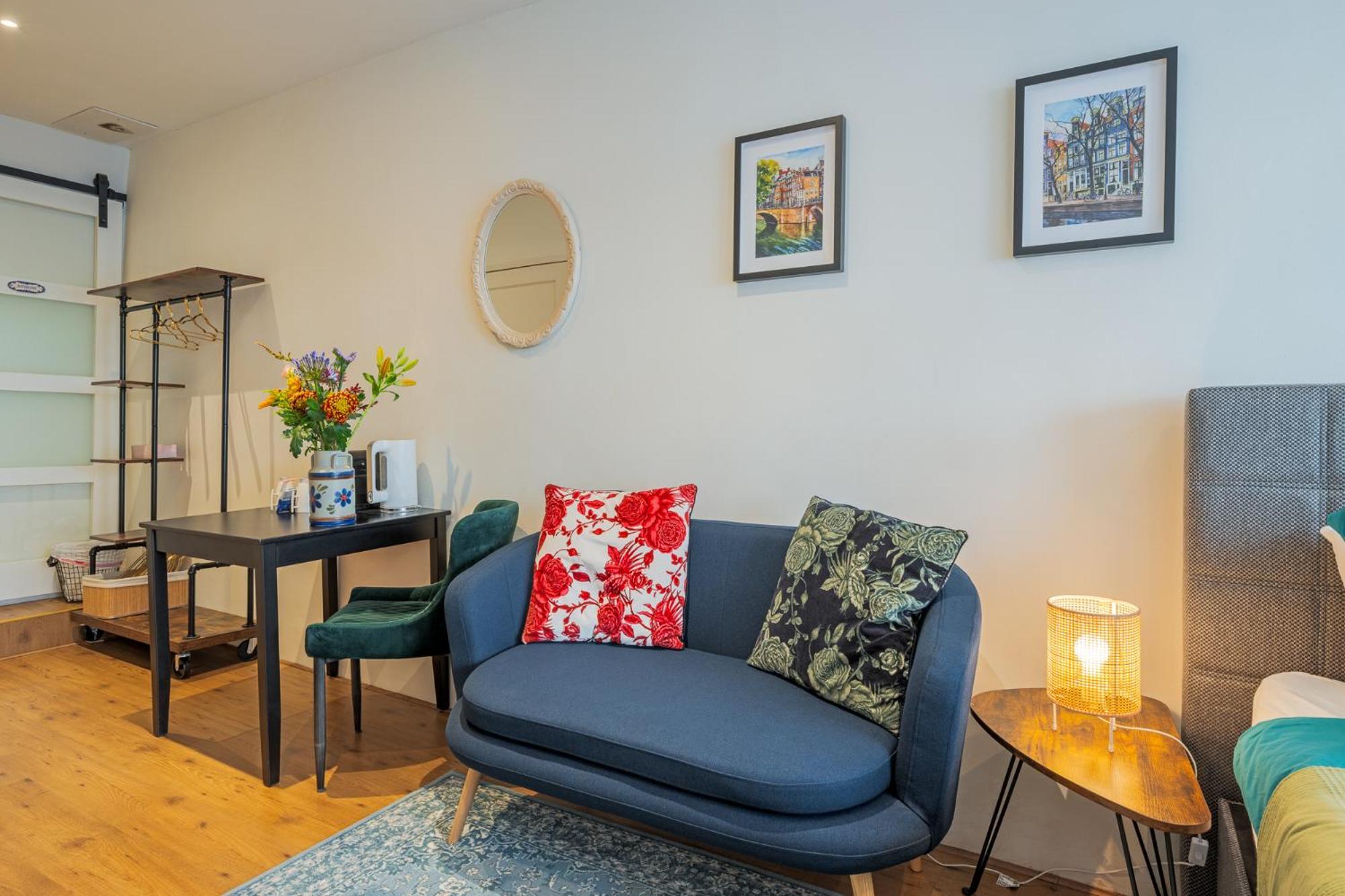 With Private Bathroom Near Vondelpark Bed & Breakfast Amsterdam