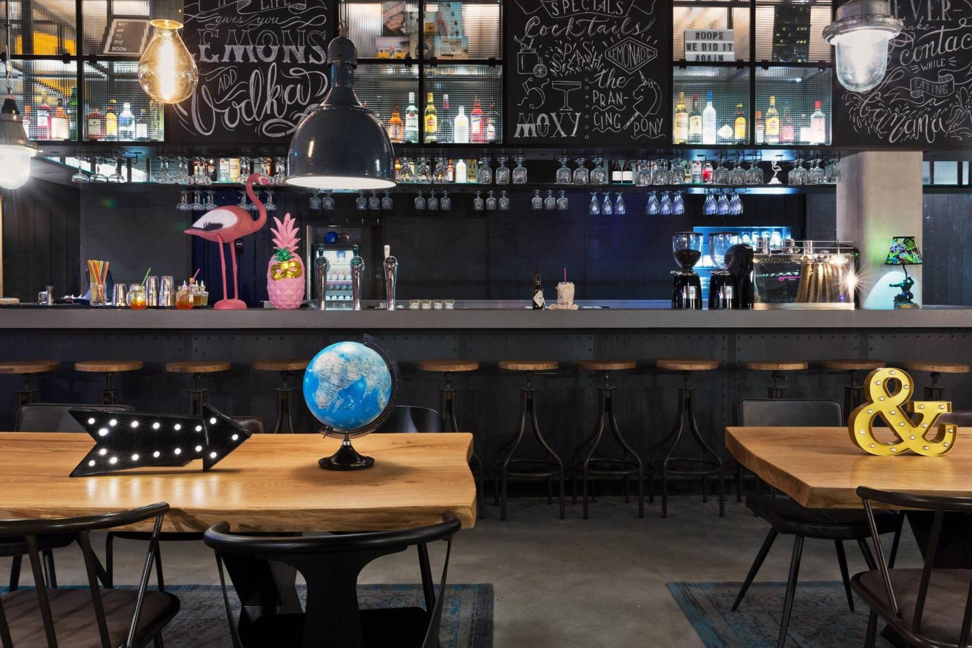 Hotel Moxy Houthavens