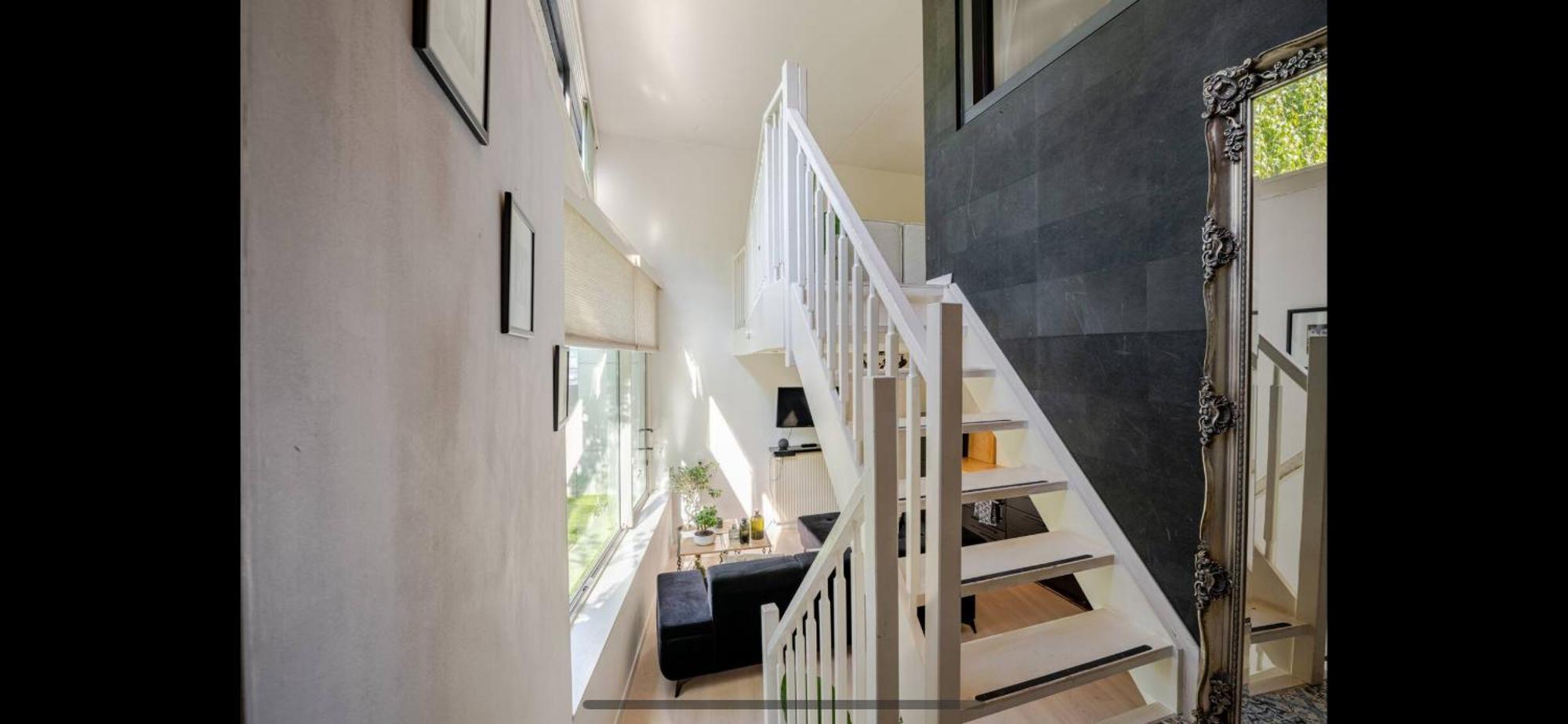 Private 3 Bedroom - *