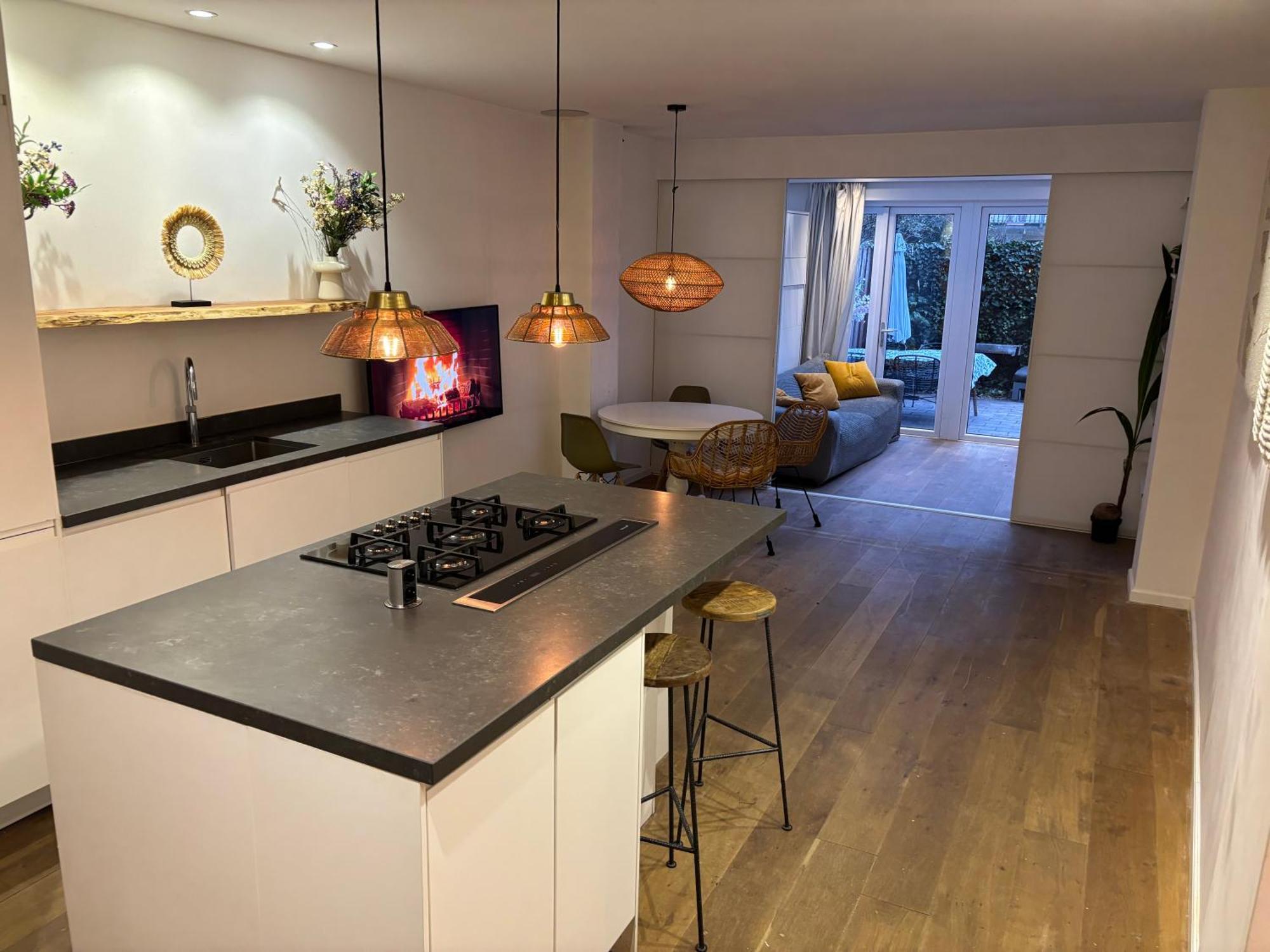 Luxury - Lounge