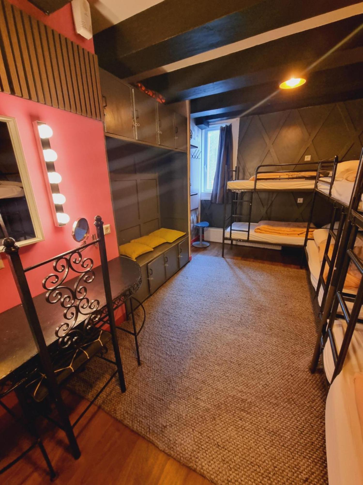 Auberge de jeunesse Downtown Canal View *