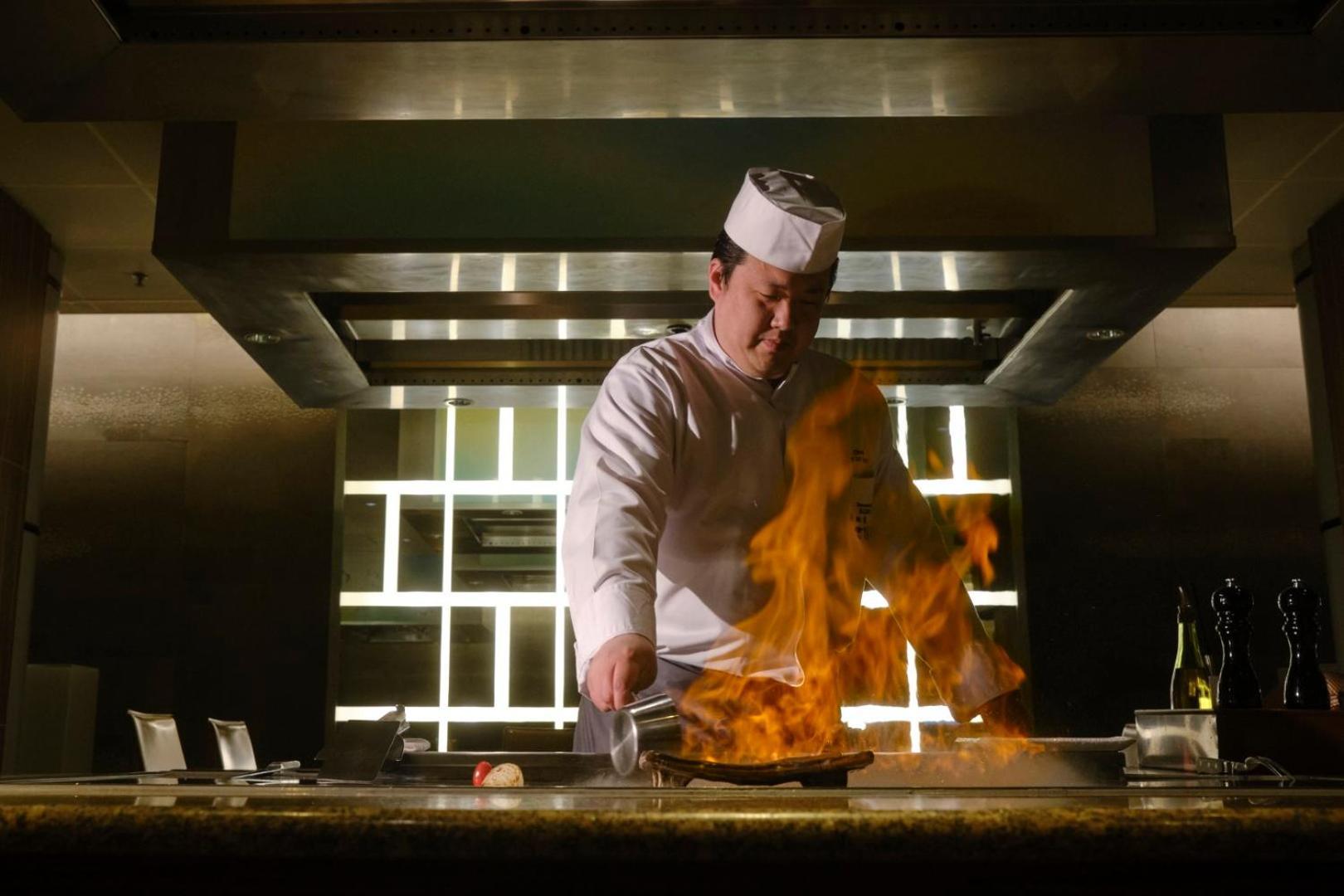 Okura – The Leading Of The World 5* Amsterdam