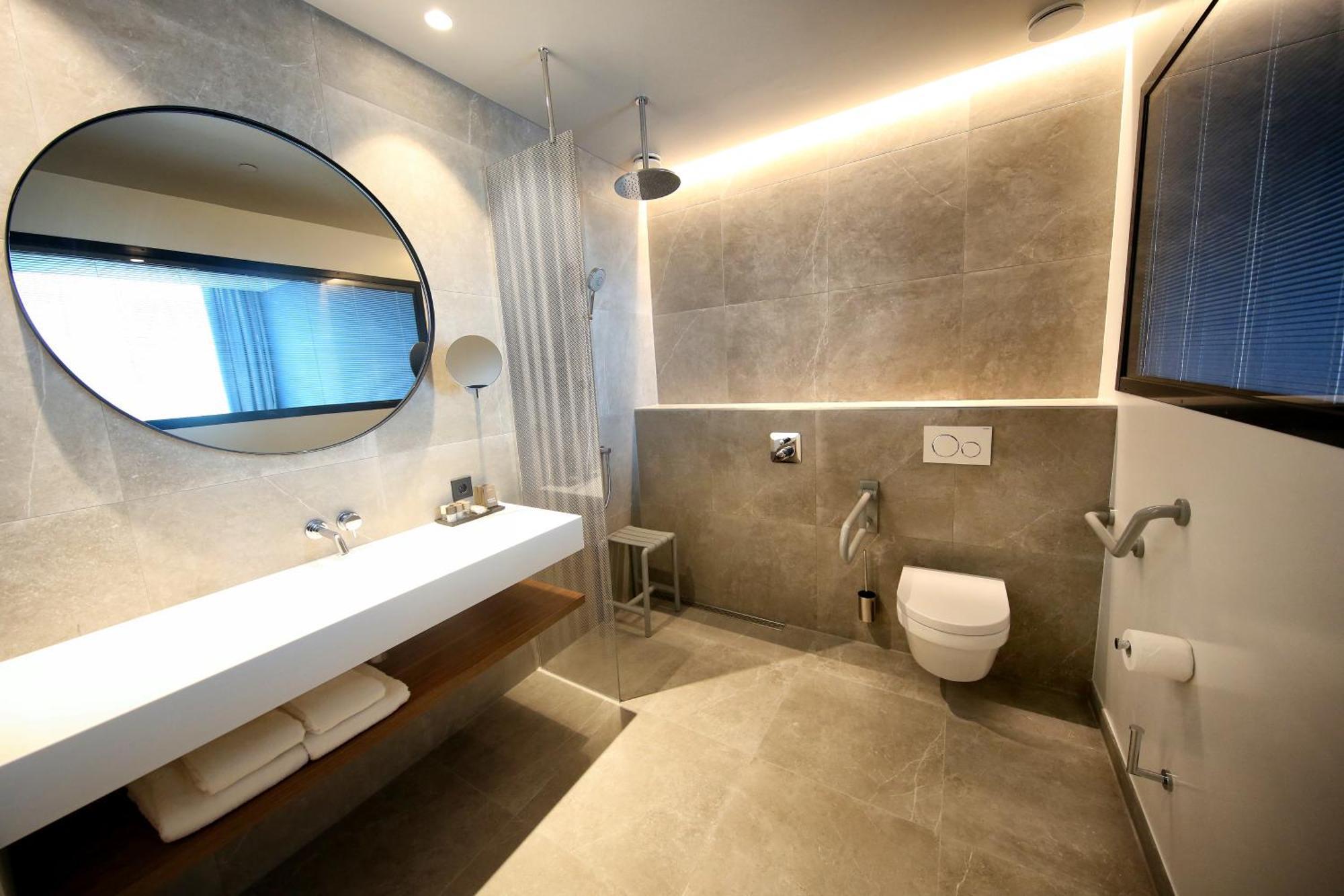Hotel Der Valk Zuidas -rai