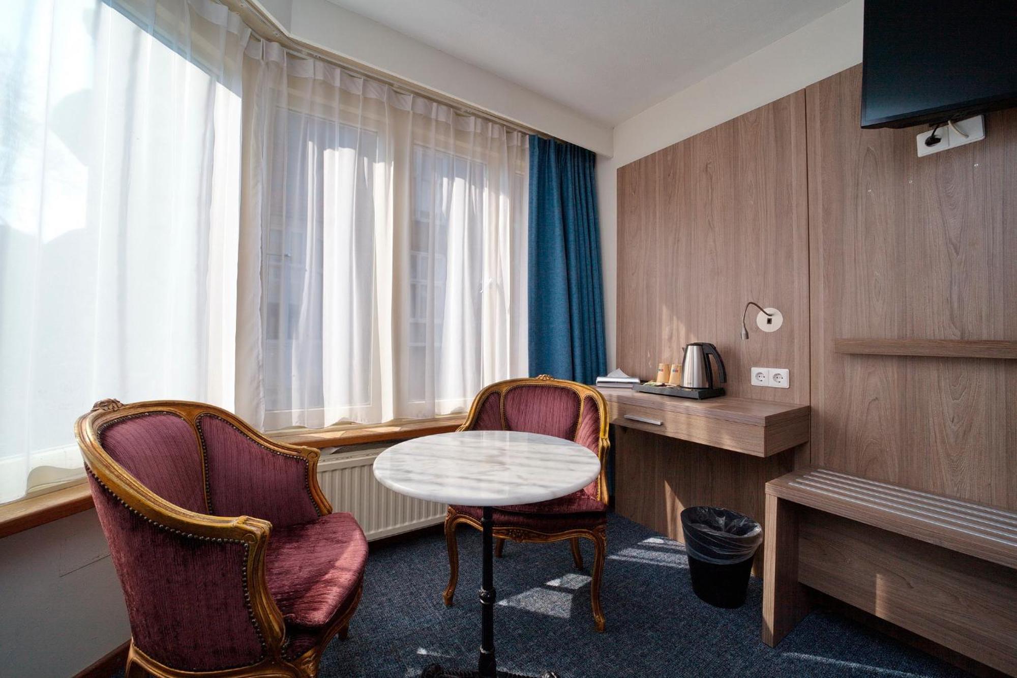Atlas Vondelpark 3*