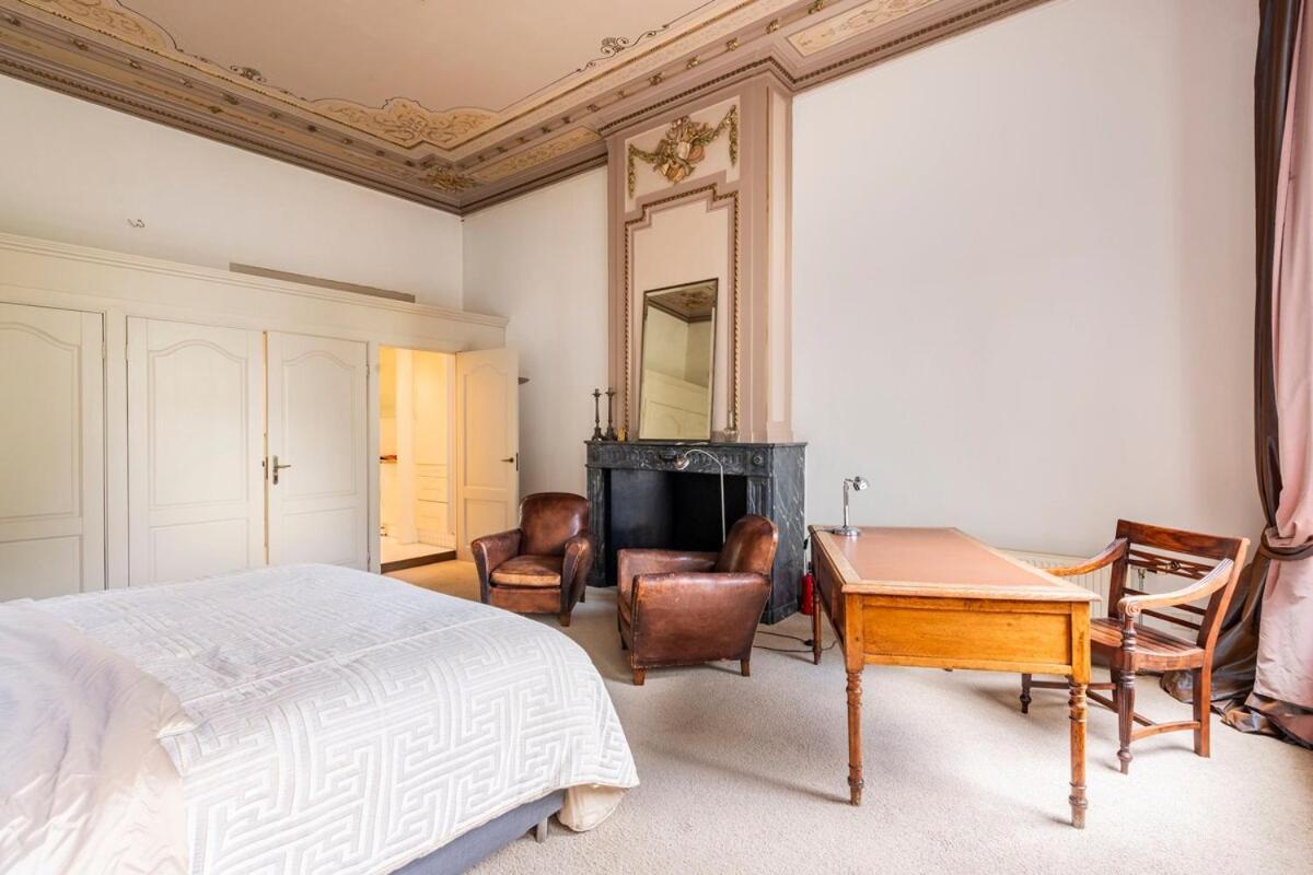 Beautiful & Well-located Canal Apartamento