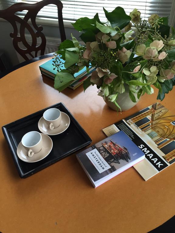 Prins Hendrik Bed & Breakfast Amsterdam