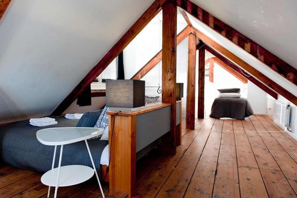 Couette-café Canal 3*