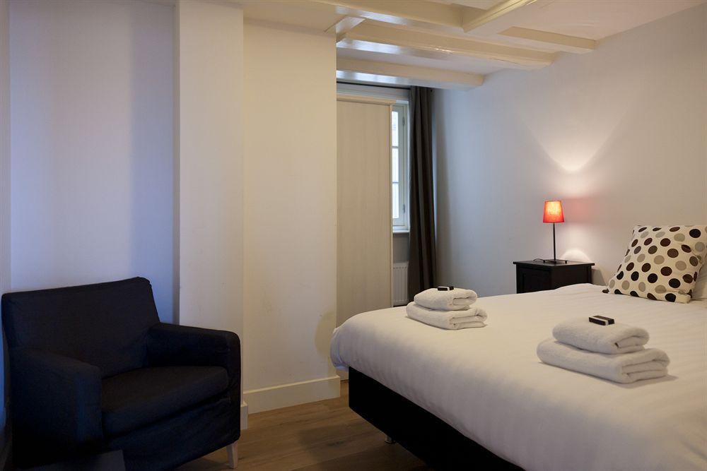 Hotel Short Group Harbour Serviced 3*