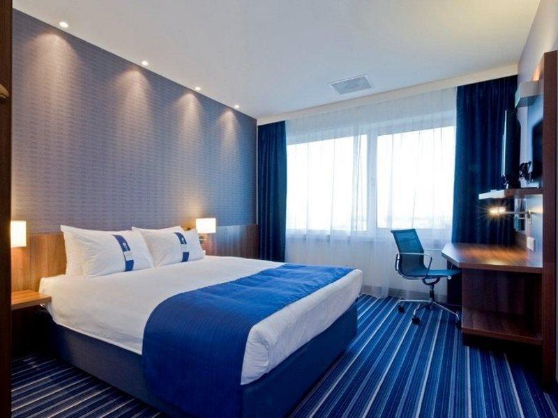 Express - South By Ihg
