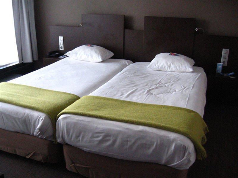 Hotel Nh Caransa