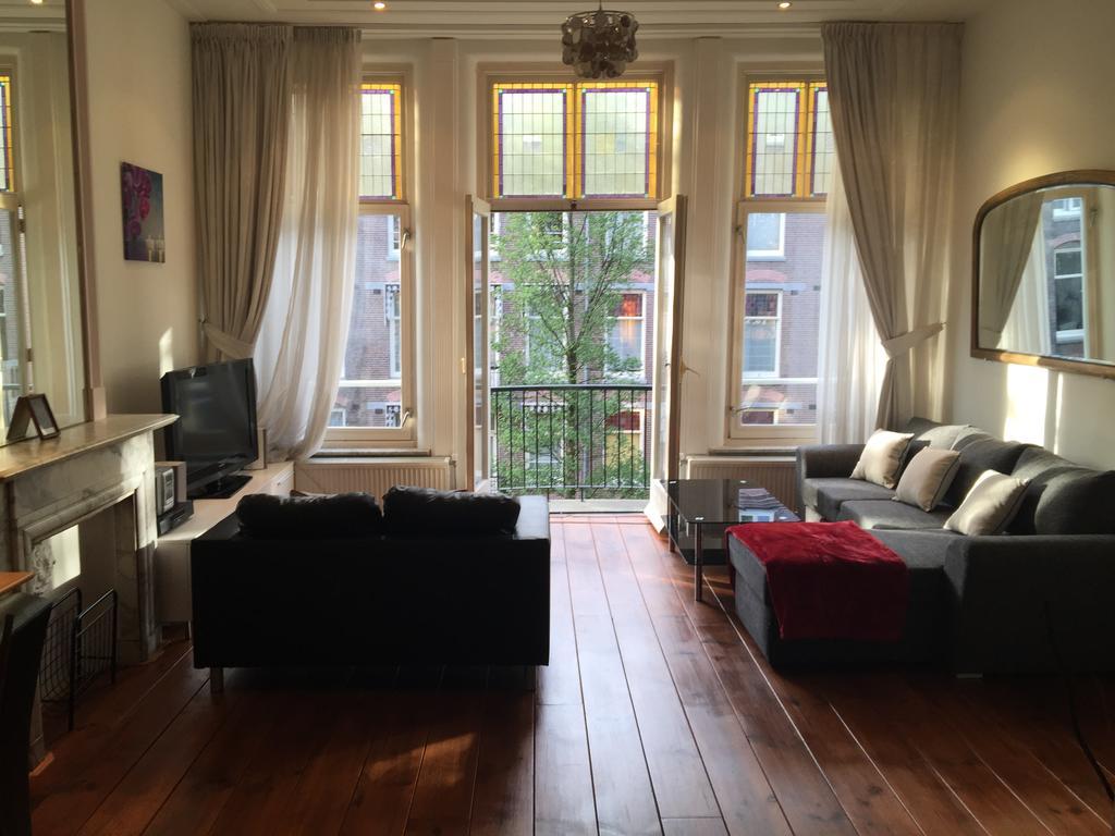 Museum Square Apartment Amsterdam