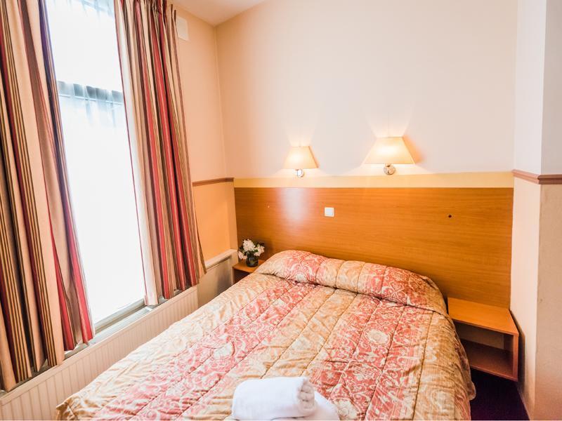 Sander Hotel