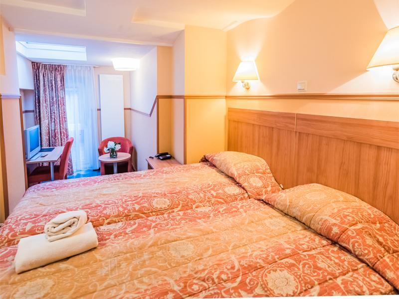 Hotel Sander 3*