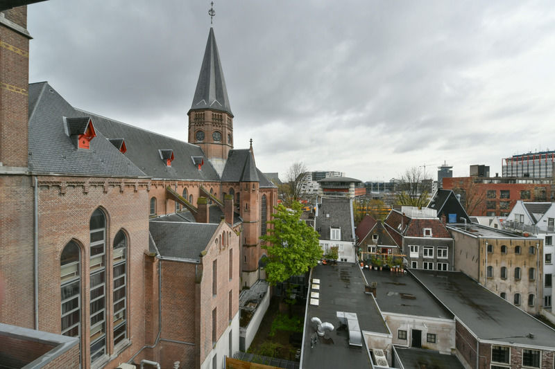 The Bank Hotel Ámsterdam