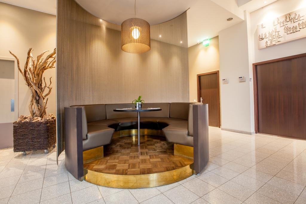 Artemis Hotel 4*