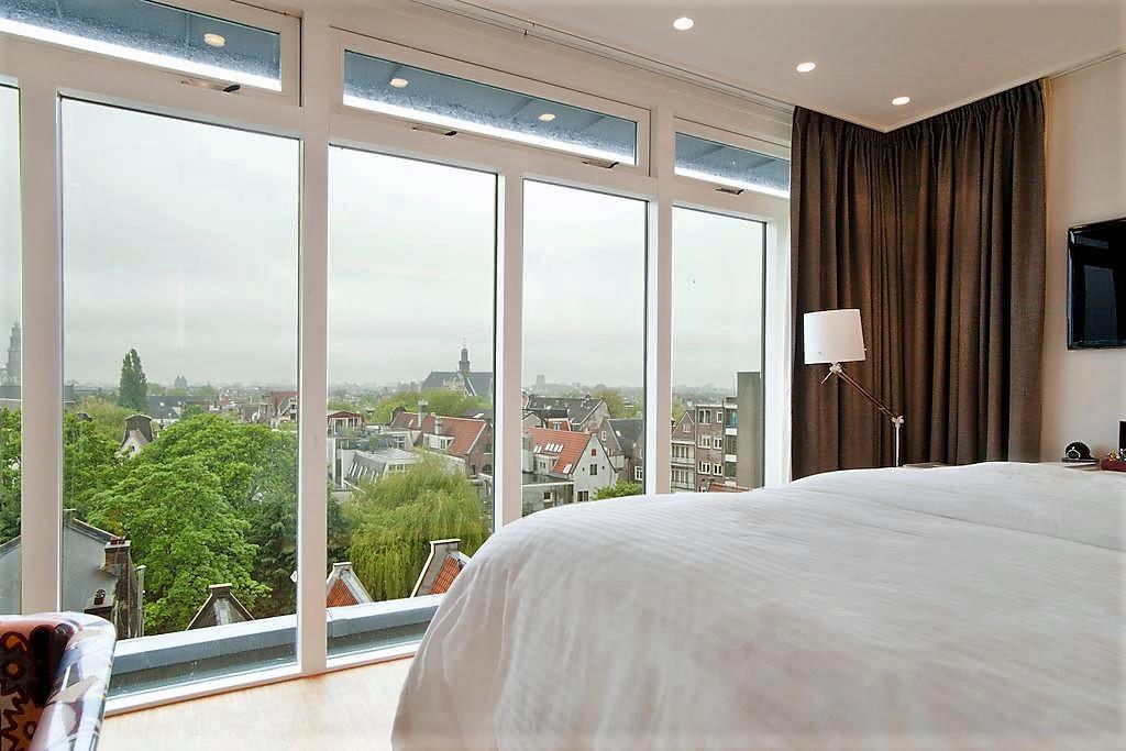 The Bank Hotel Ámsterdam