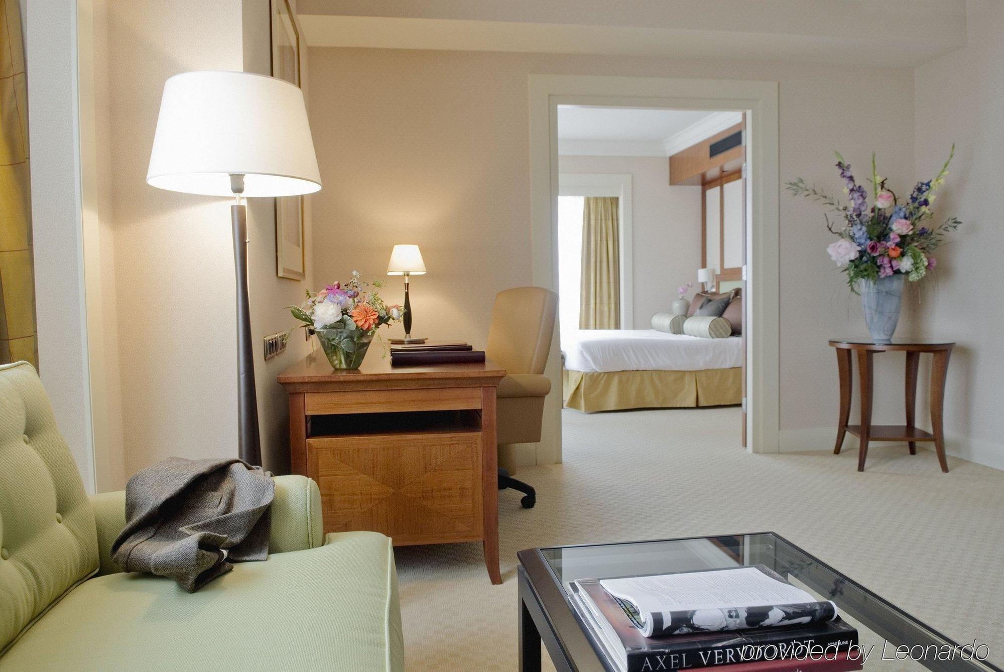 Okura – The Leading Of The World 5*