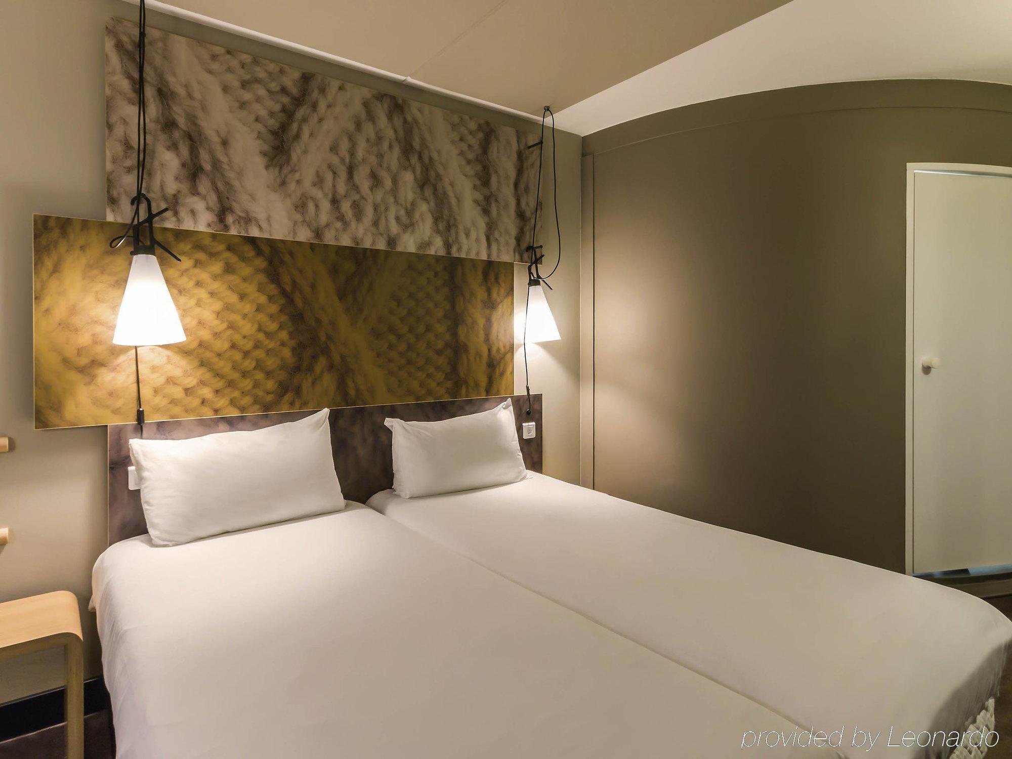 Hotel Ibis West