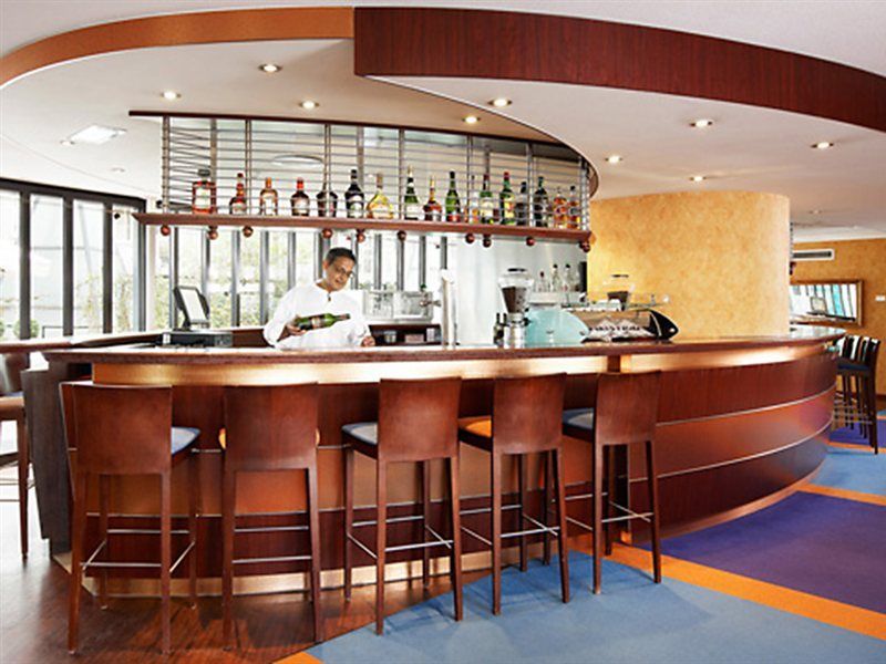 Hotel Avani Museum Quarter - Previously Nh Museum Quarter 4*