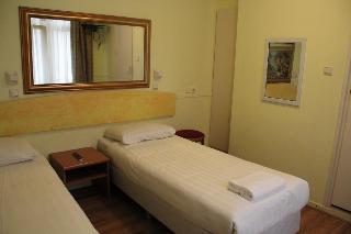 Dam Hotel 2*