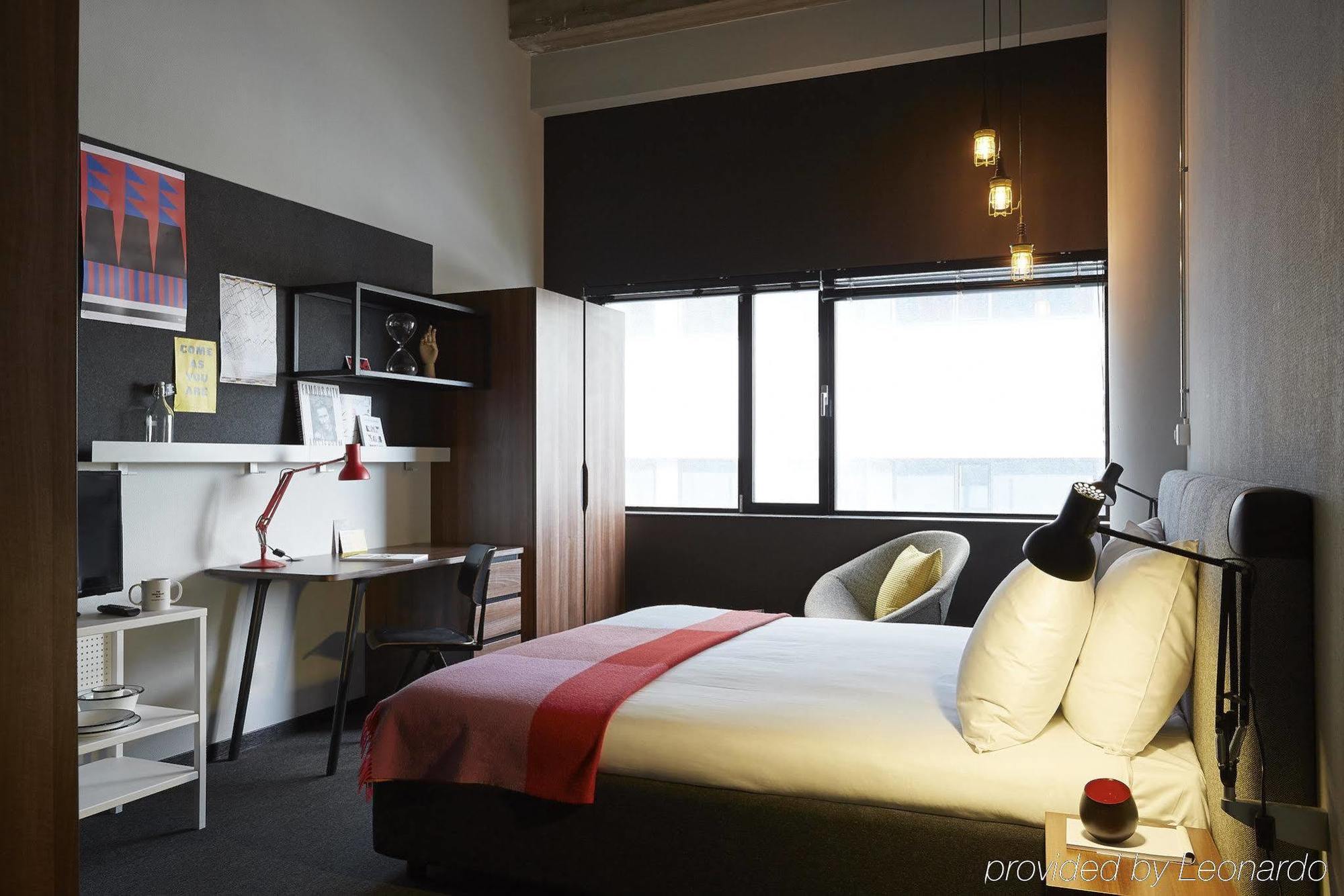 Hotel The Social Hub 4*