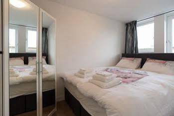 Appart hôtel Bos En Lommer - Erasmus Park Area 3*