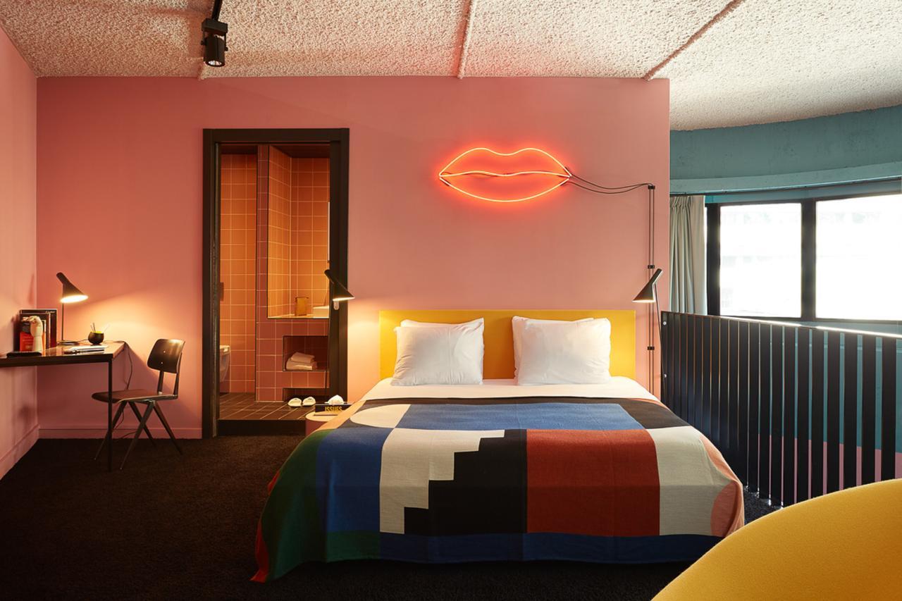 Hotel The Social Hub 4*
