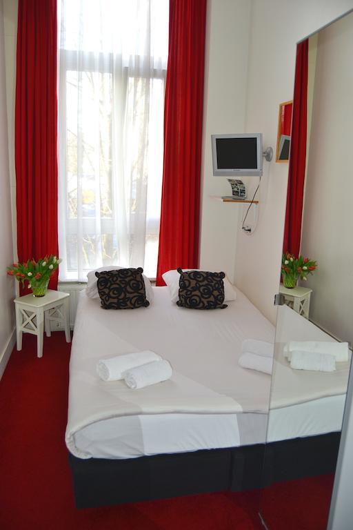 Hotel Floris 2*