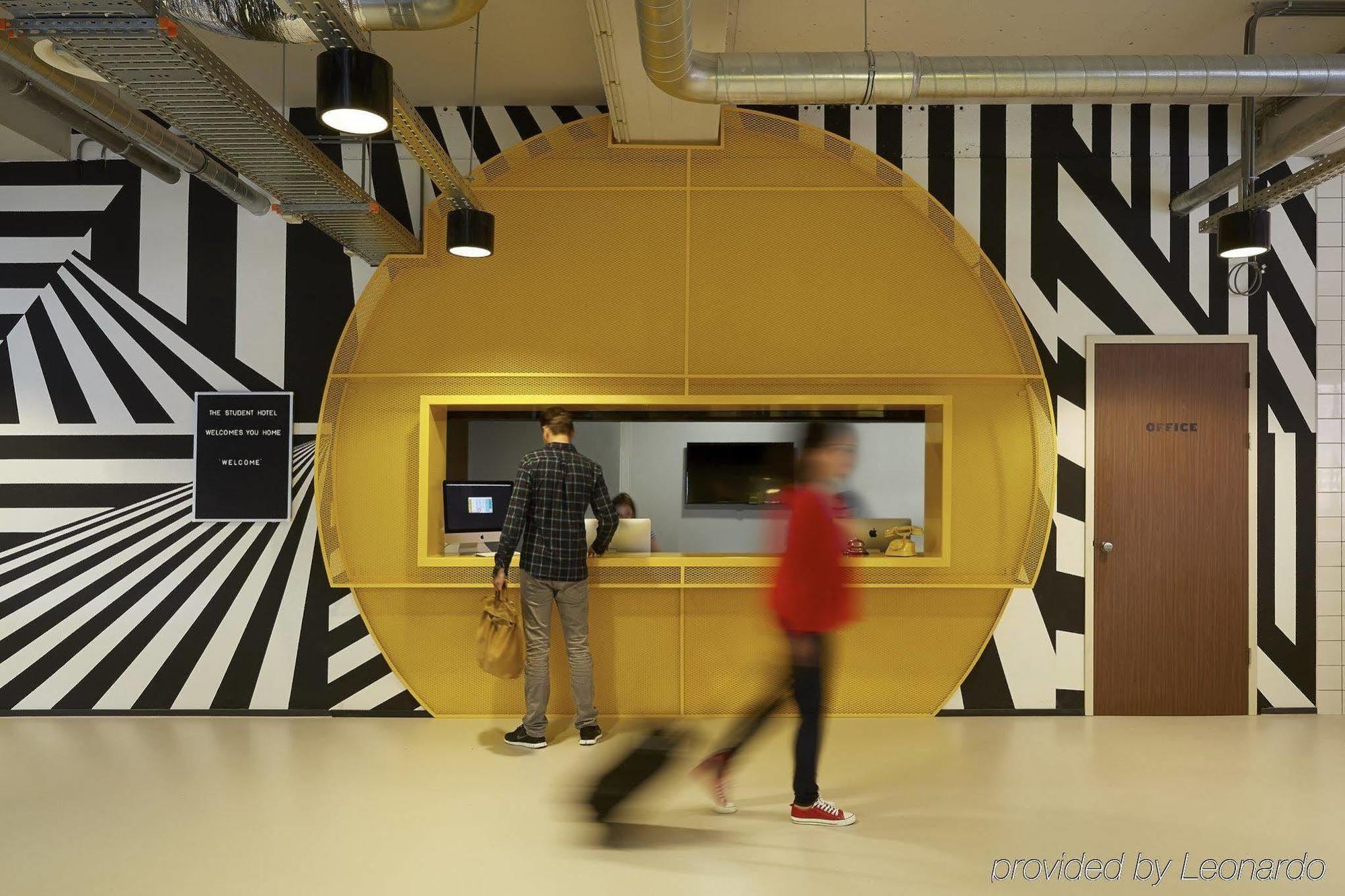 The Social Hub West Hotel 3*