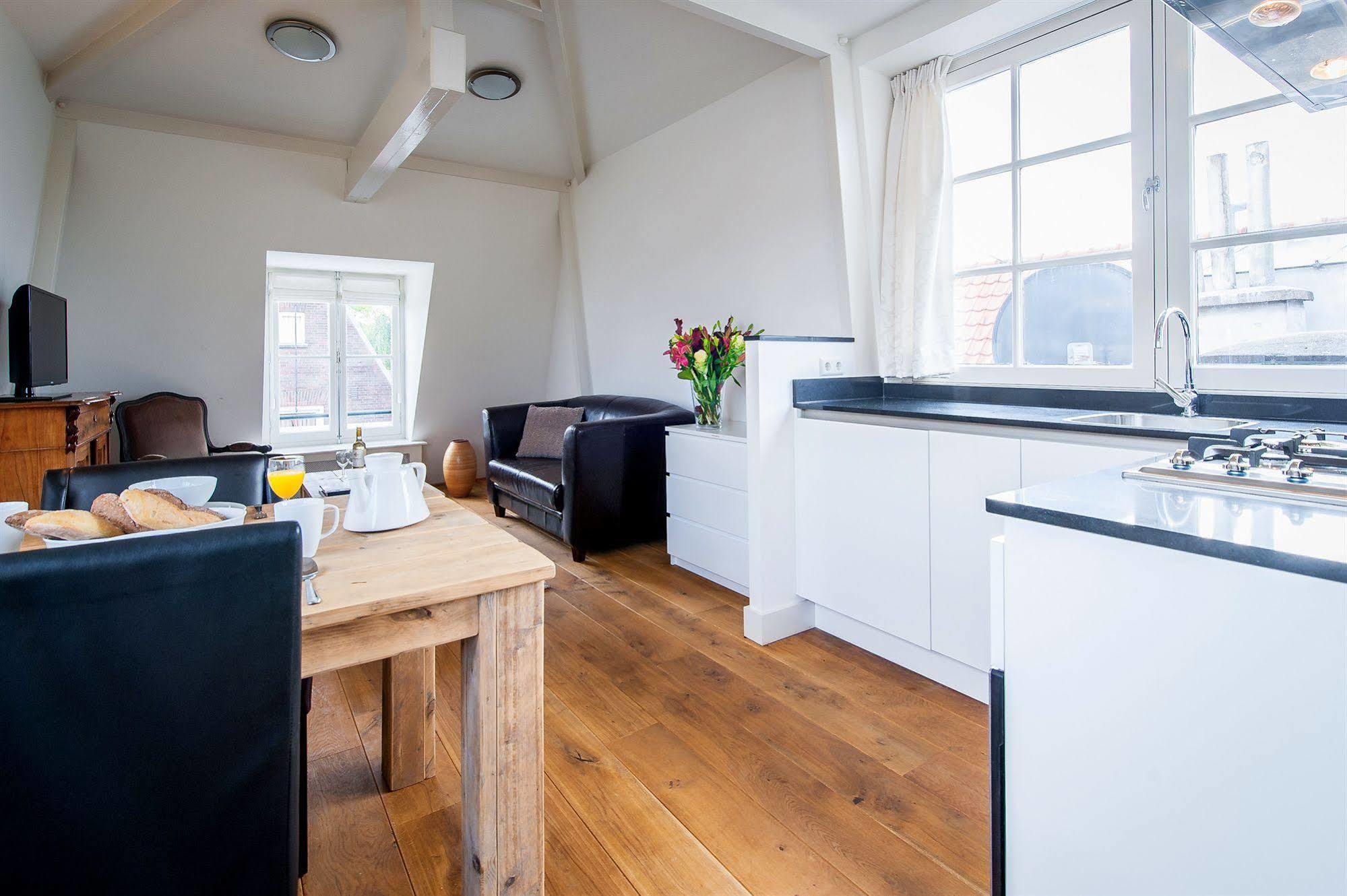 Short Group Jordaan Laurier Serviced Appartement *
