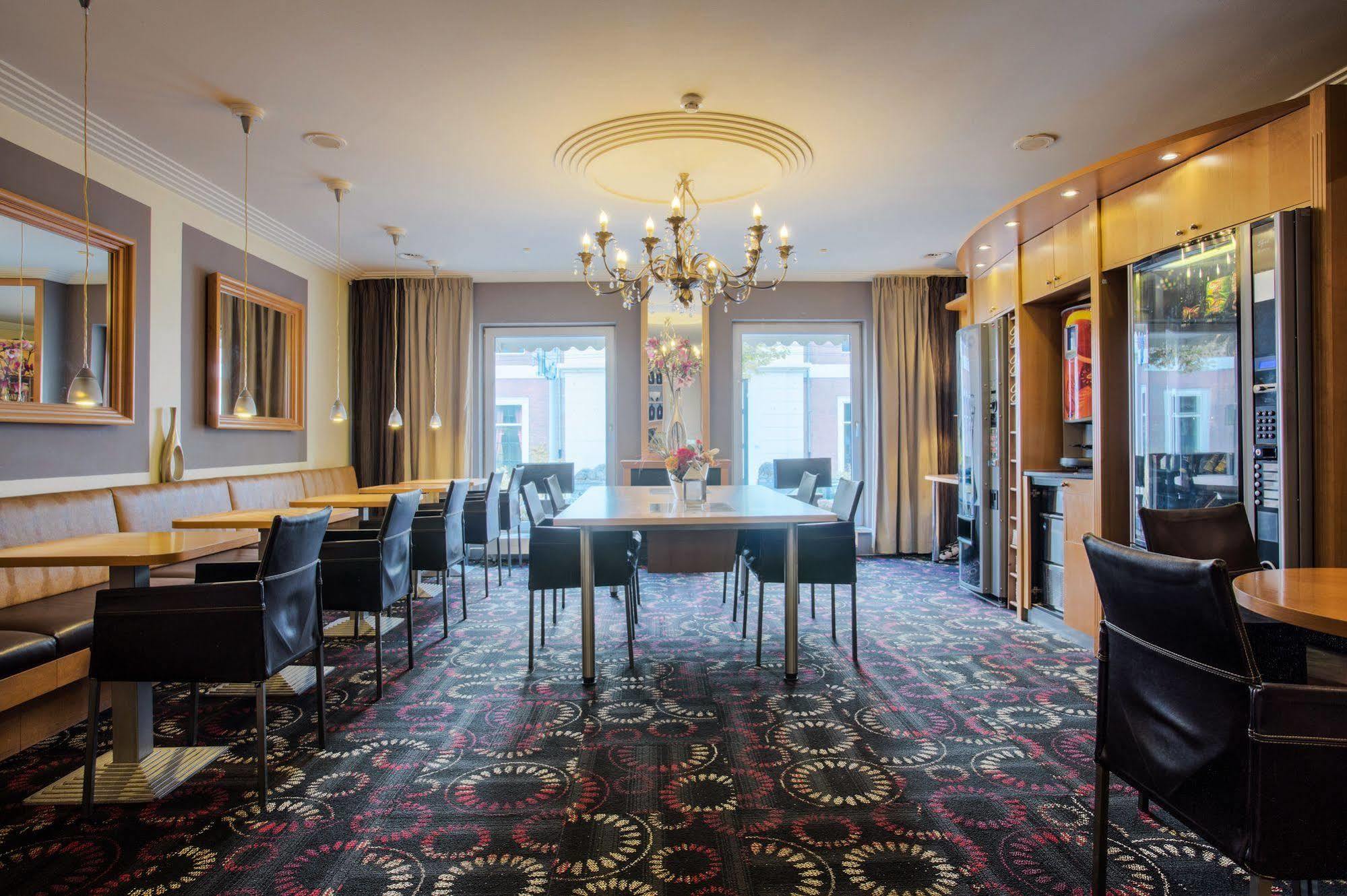The Lancaster 4*