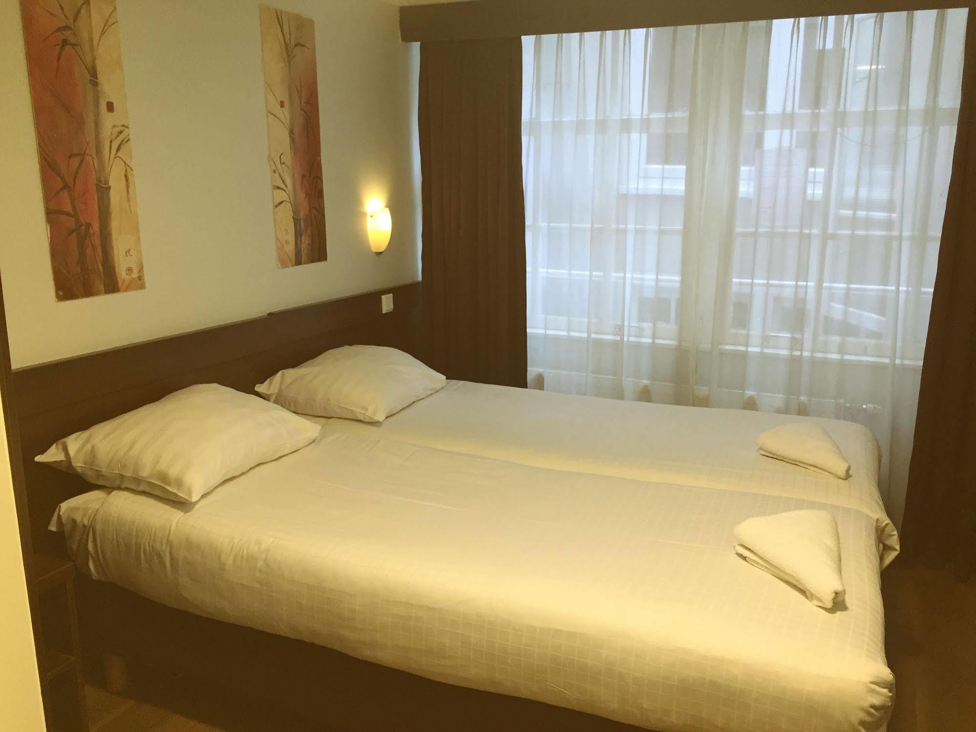 Hotel Damrak Ámsterdam