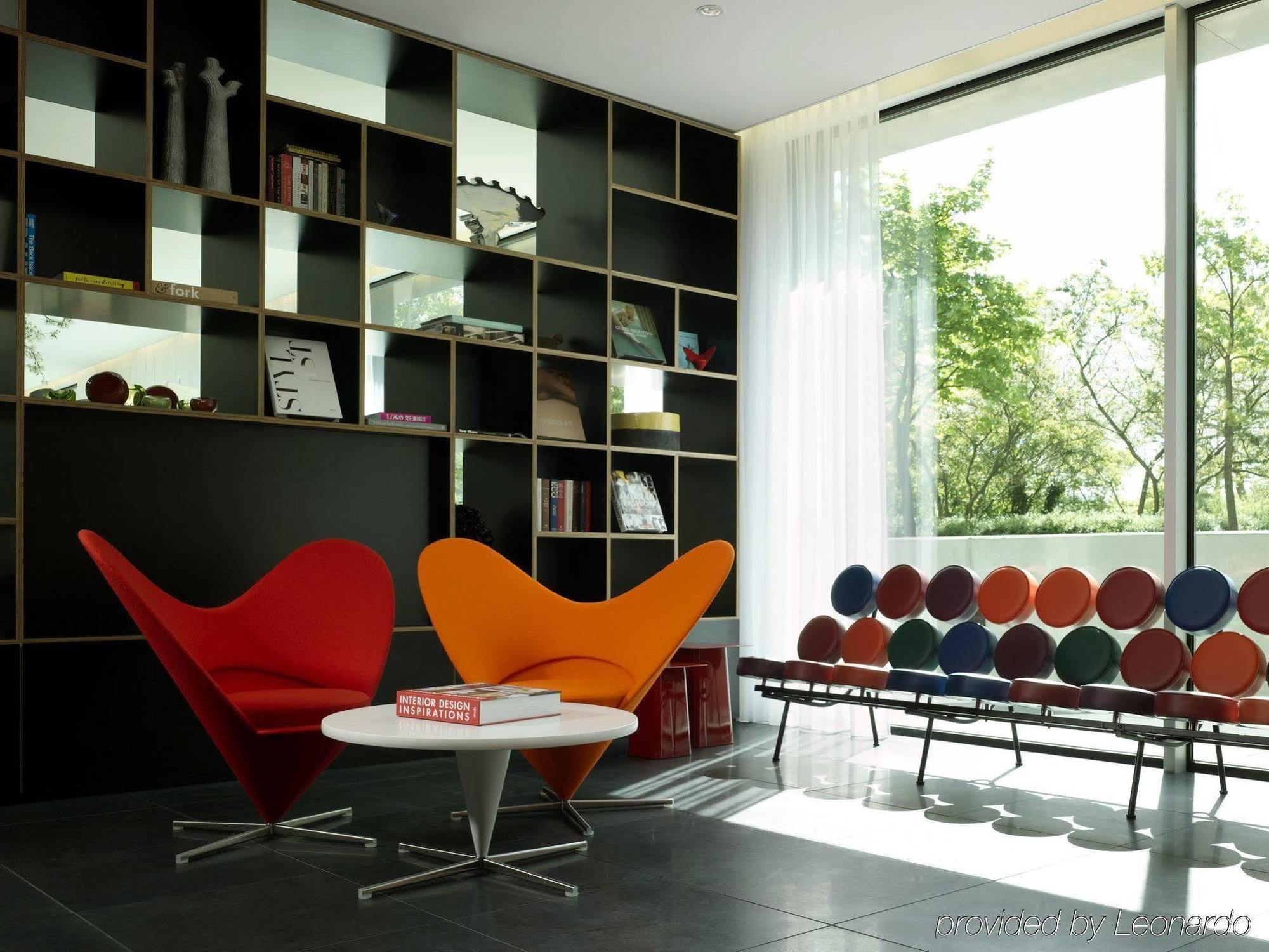 Citizenm South 4*