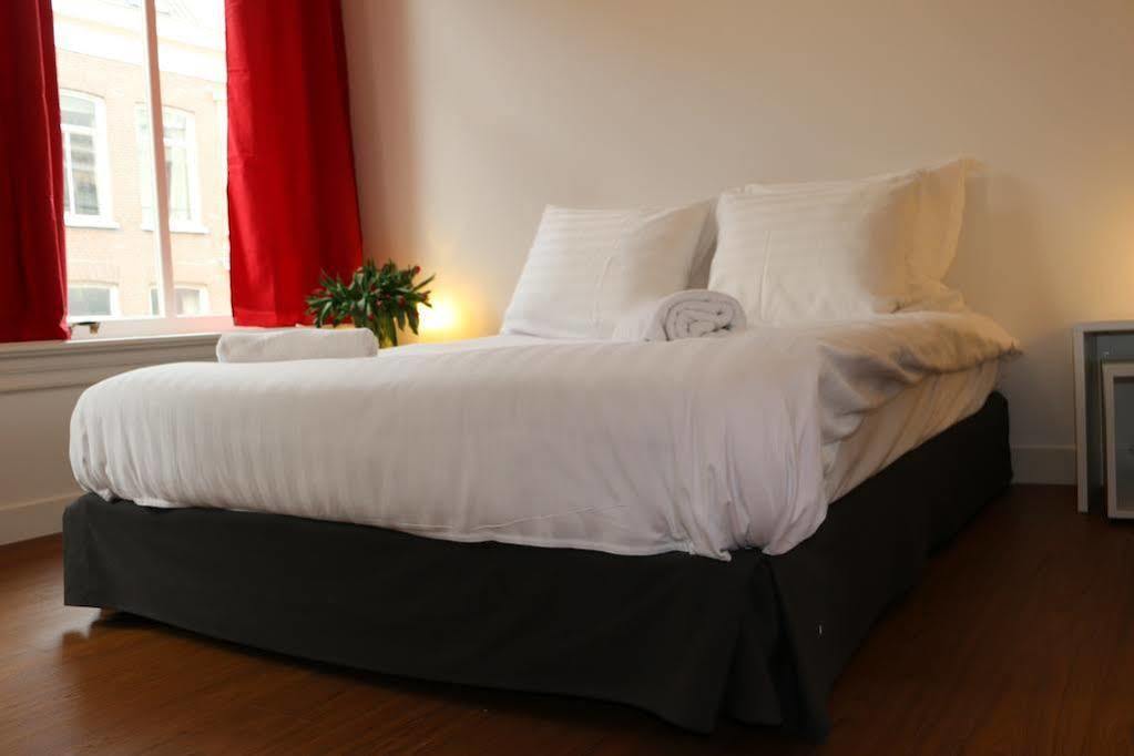 Hotel Floris 2*