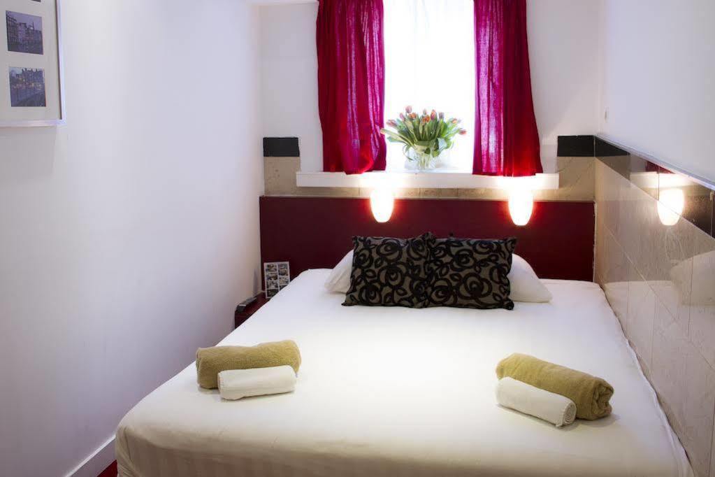 Floris Hotel 2*