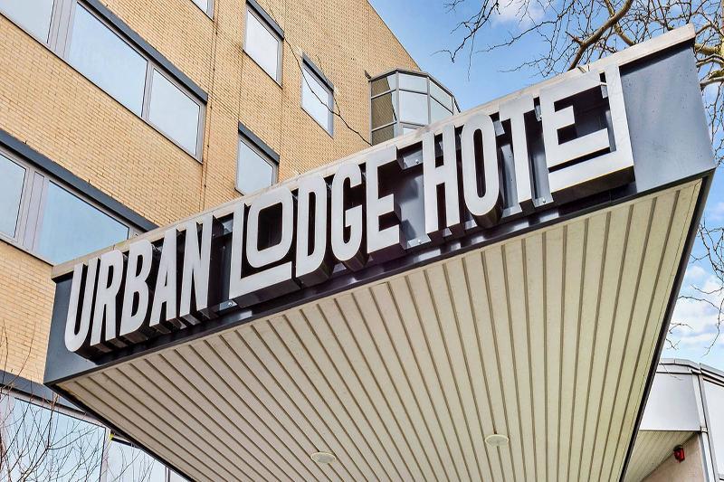Hotel Urban