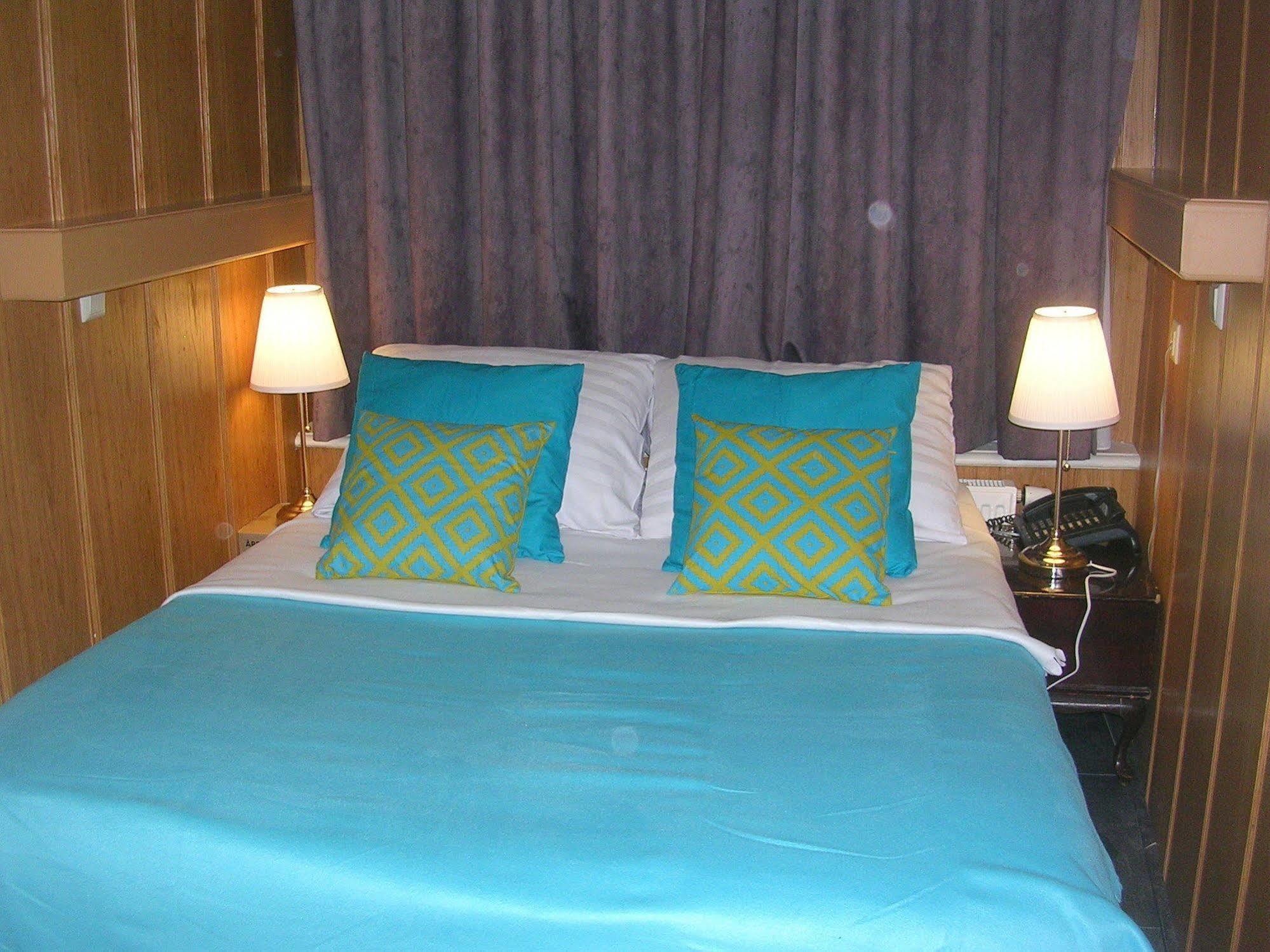 Sharm 2* Amsterdam