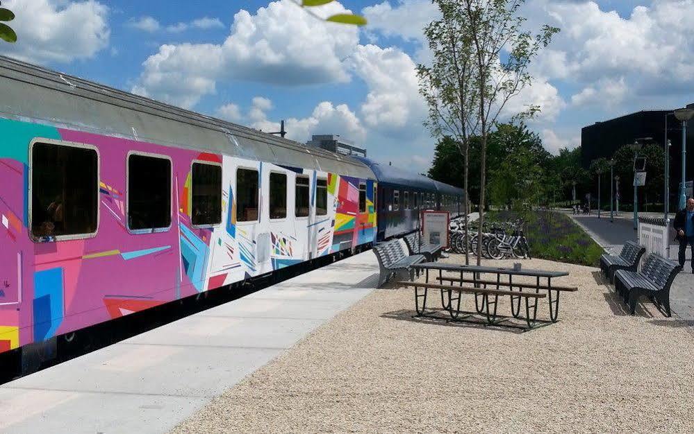 Train Hostal *