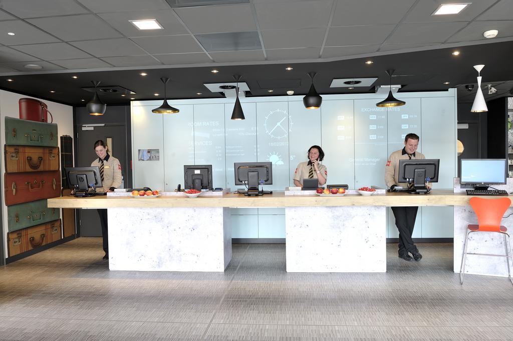 Ibis West 3*