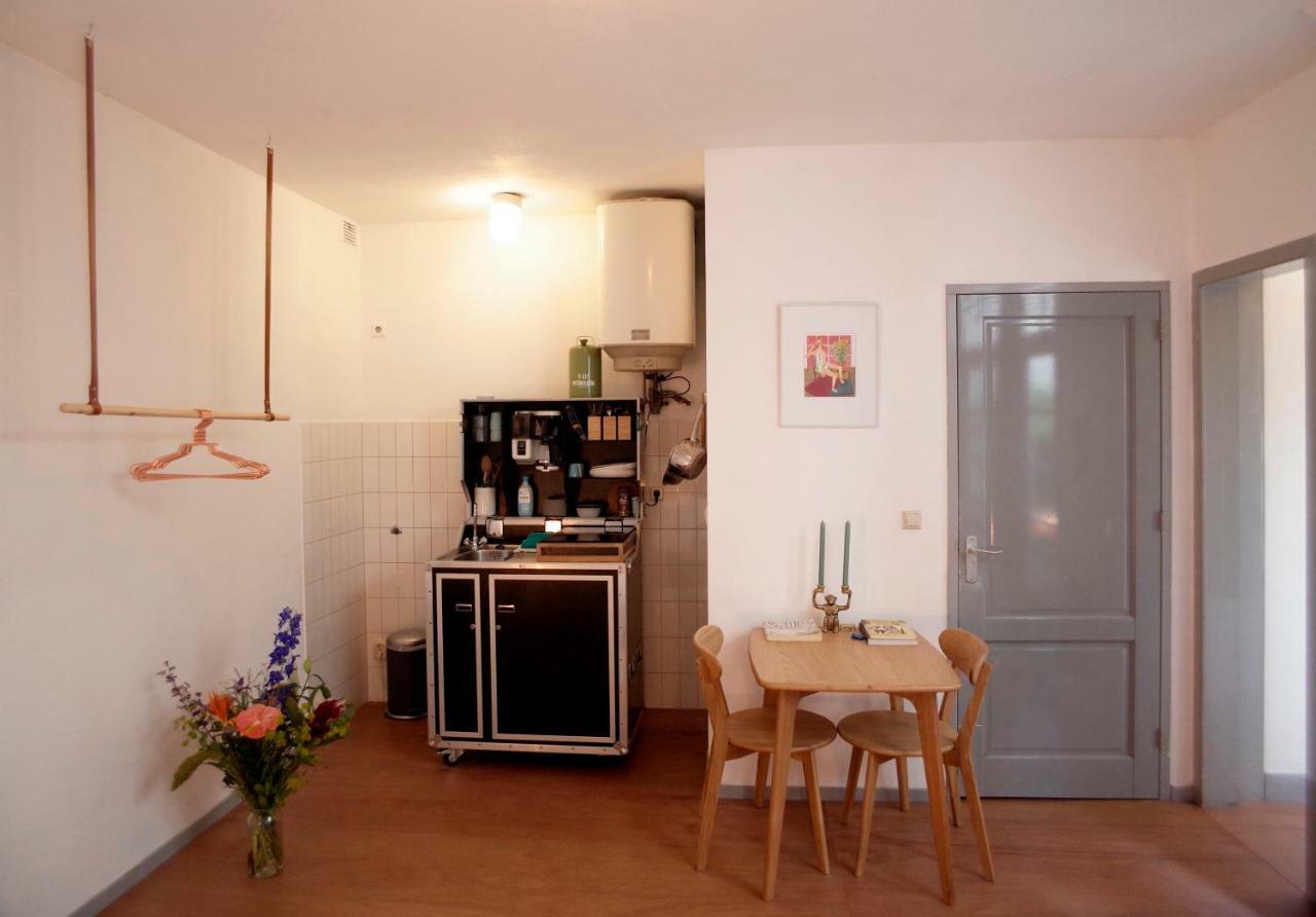 The One Roomed