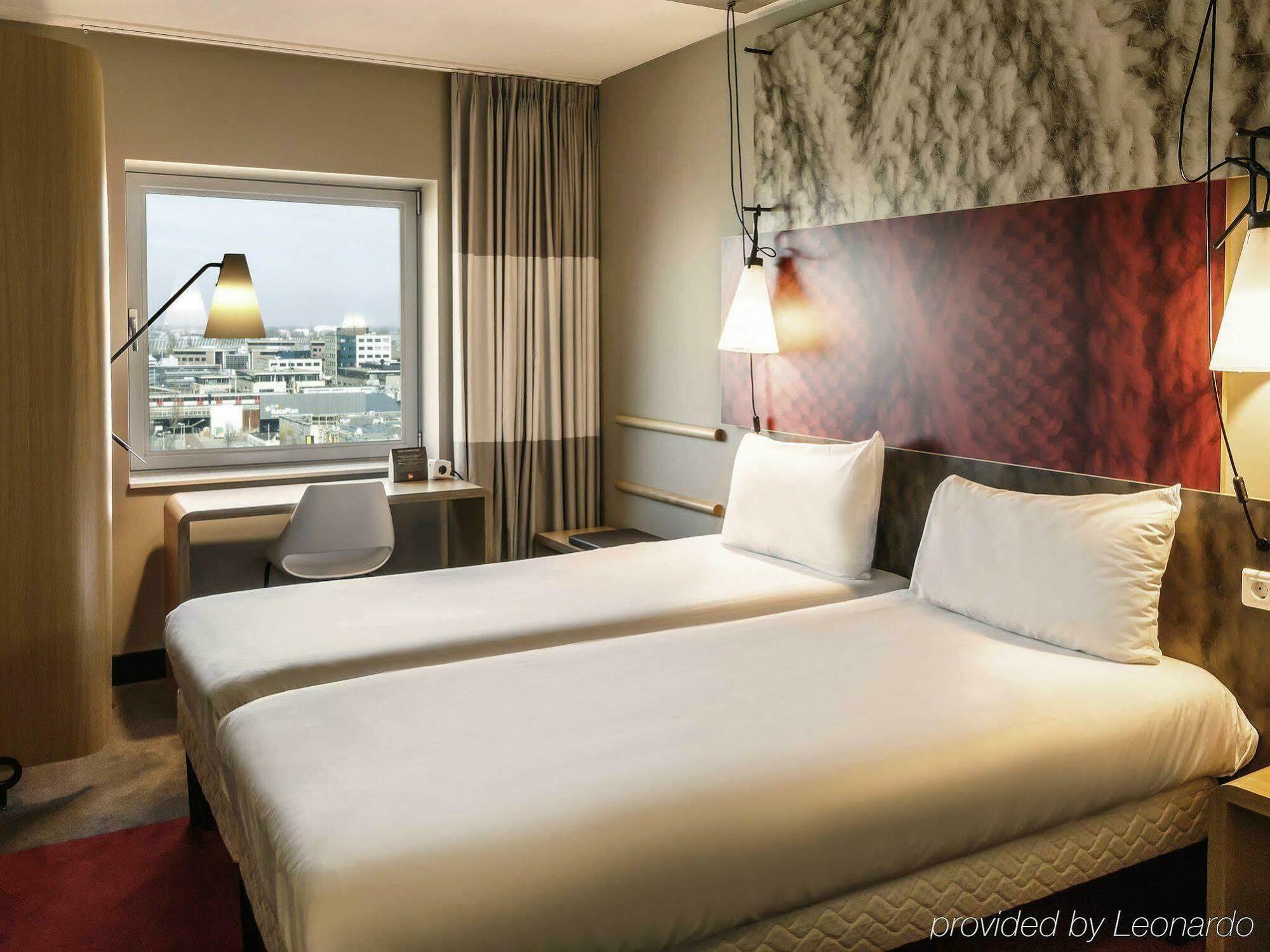 Ibis West Hotel Amsterdam