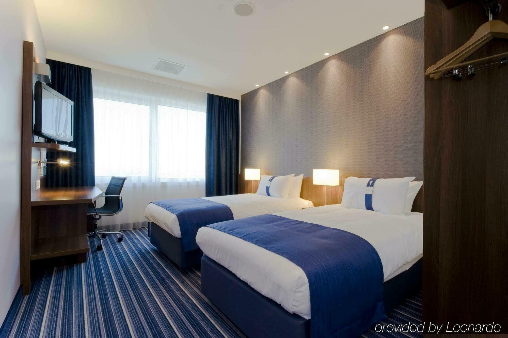 - Arena Towers By Ihg 4* Amsterdam