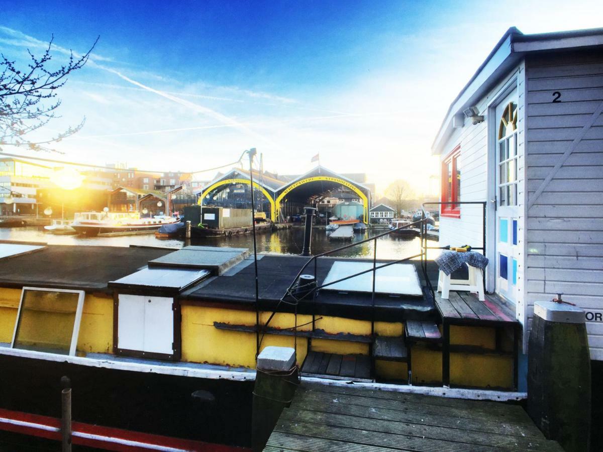 Houseboat Concordia Frühstückspension Amsterdam