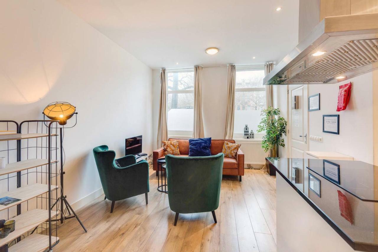 Luxurious Canalview Apt With Patio Centre *