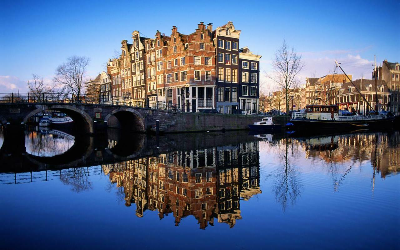 & Quiet Canal Appartement Amsterdam