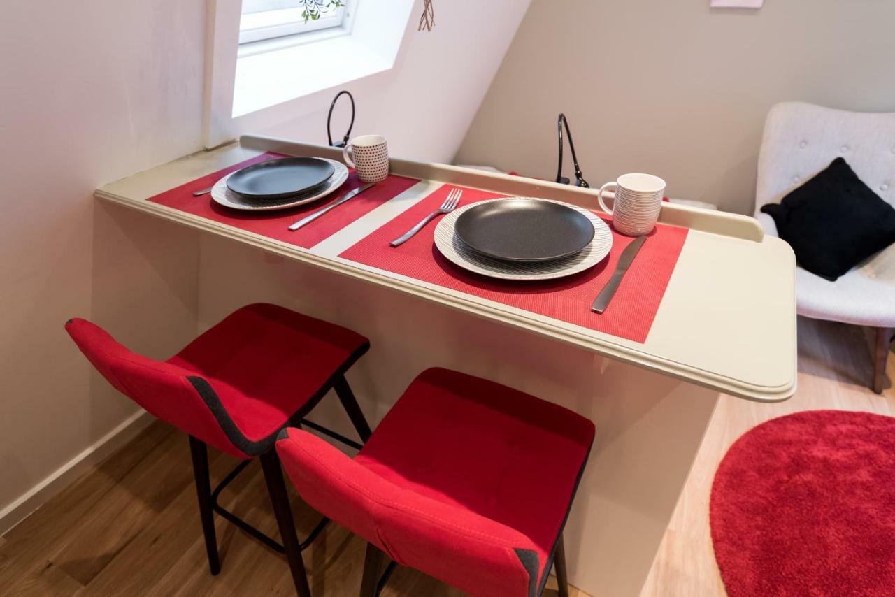 Privatunterkunft Saint Claire Studio's