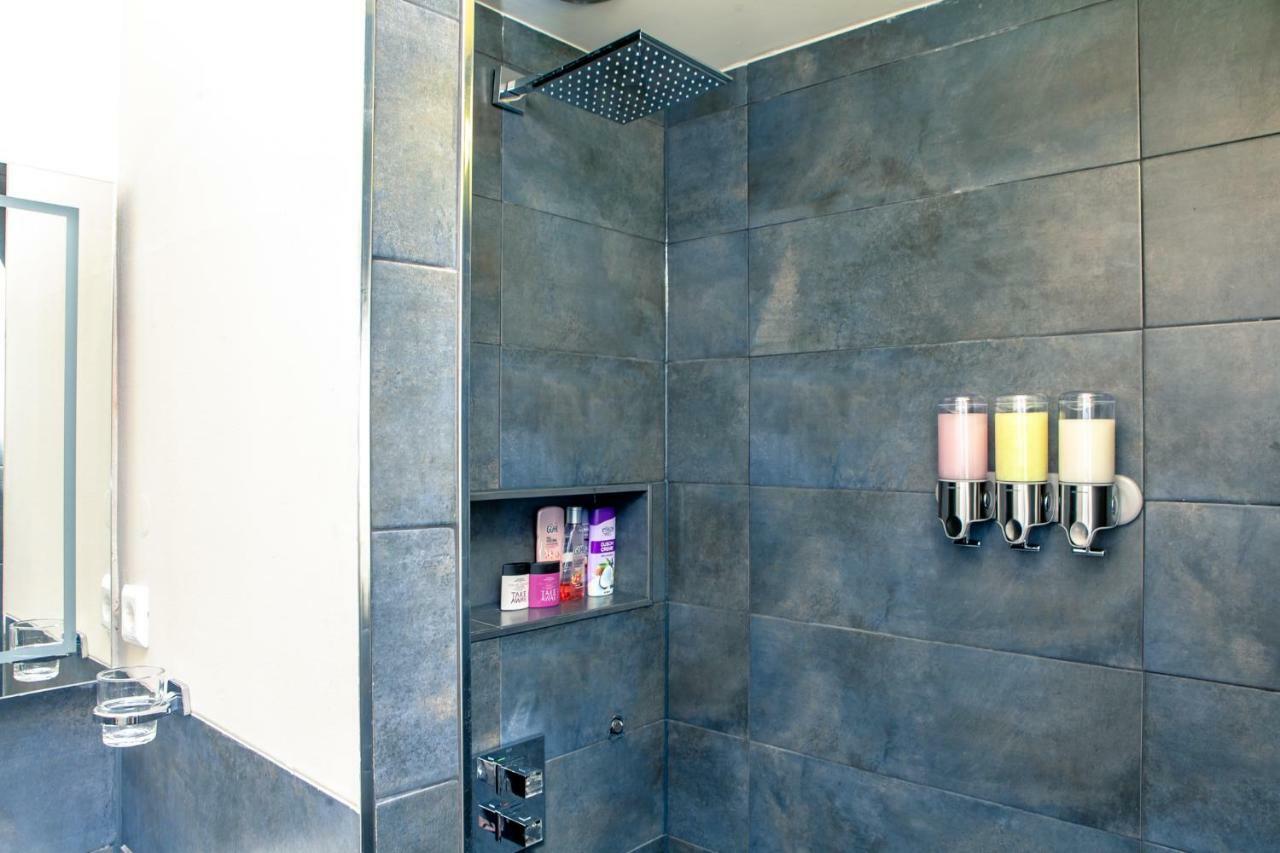 Zwanestein Canal House Couette-café 3*