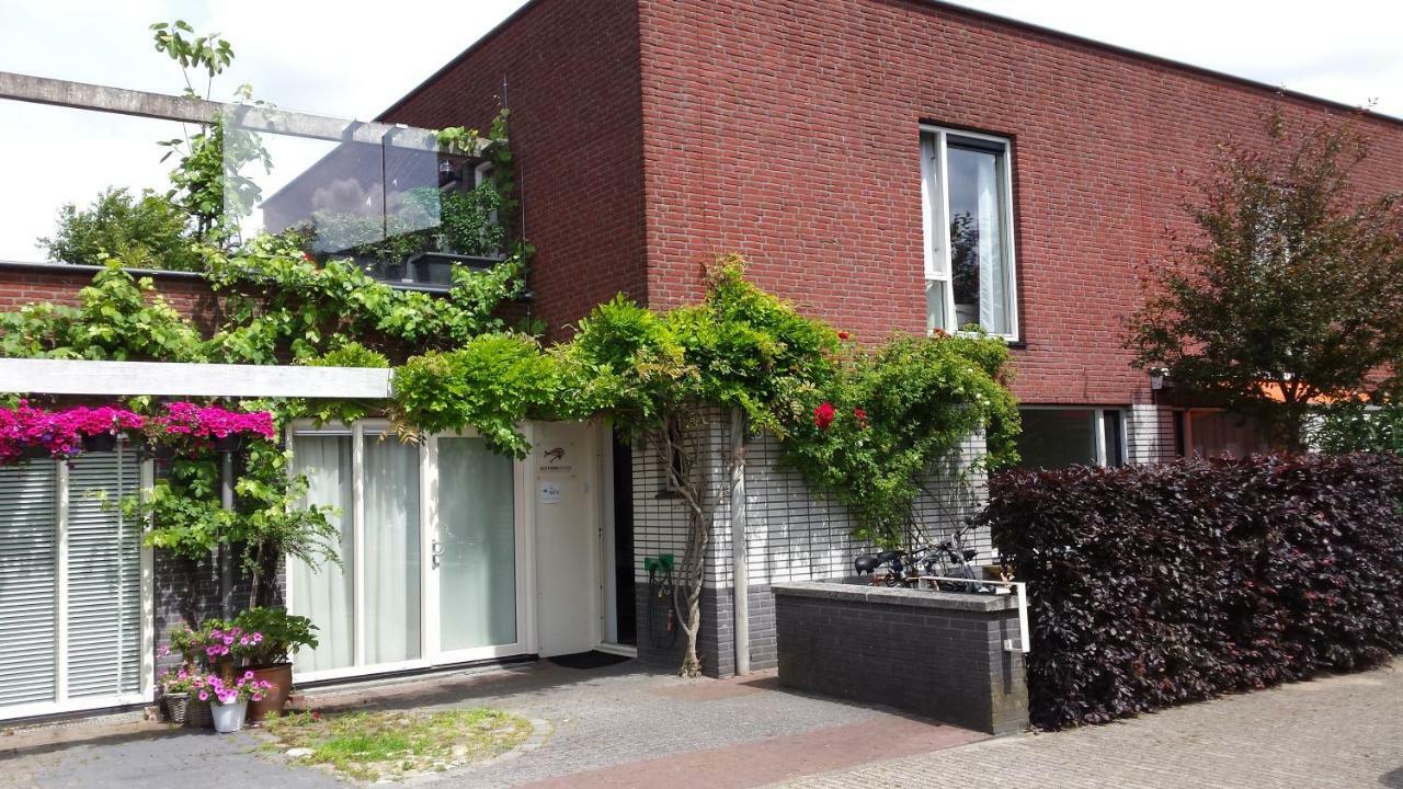 Habitación en casa particular Johan's B&b, Dakterras & Goedkoop Parkeren - Sinds 2014